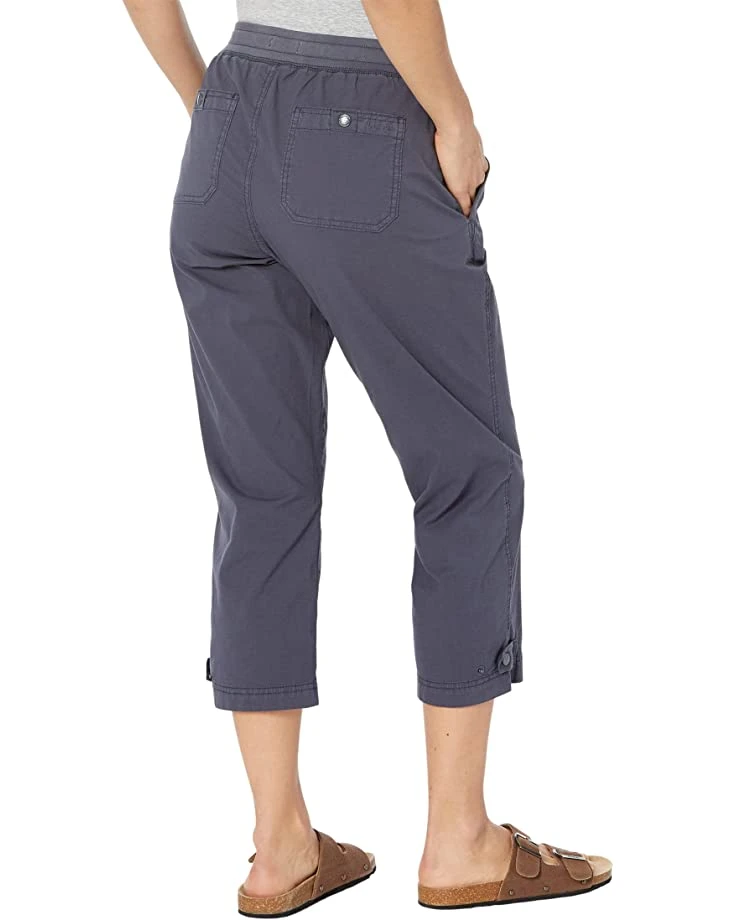 L.L.Bean Petite Ripstop Pull-On Capri Pants - Image 3