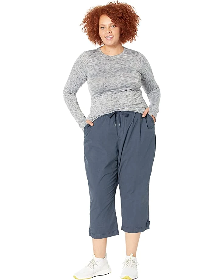 L.L.Bean Plus Size Ripstop Pull-On Capri Pants - Image 4
