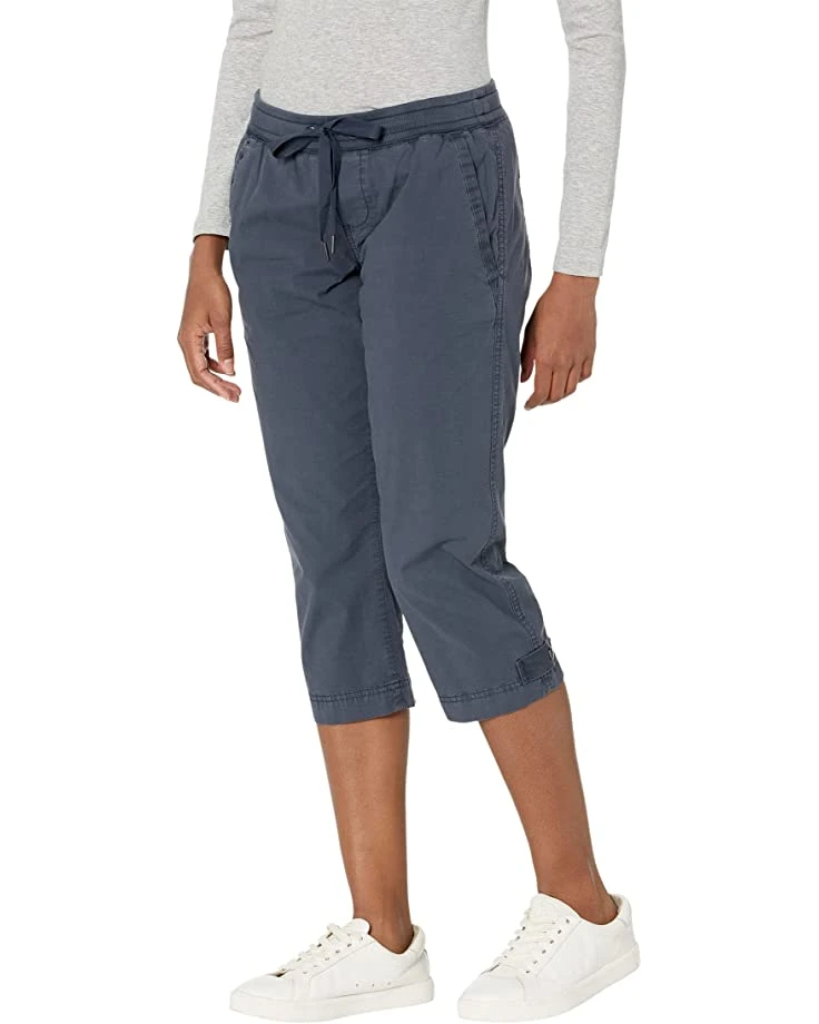L.L.Bean Petite Ripstop Pull-On Capri Pants